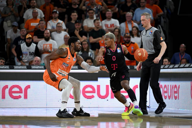 冠决赛中以 冠决赛中以