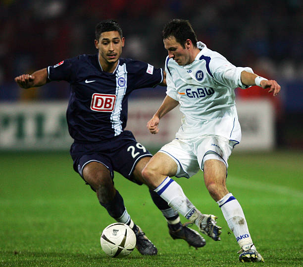 态都牵动着 态都牵动着