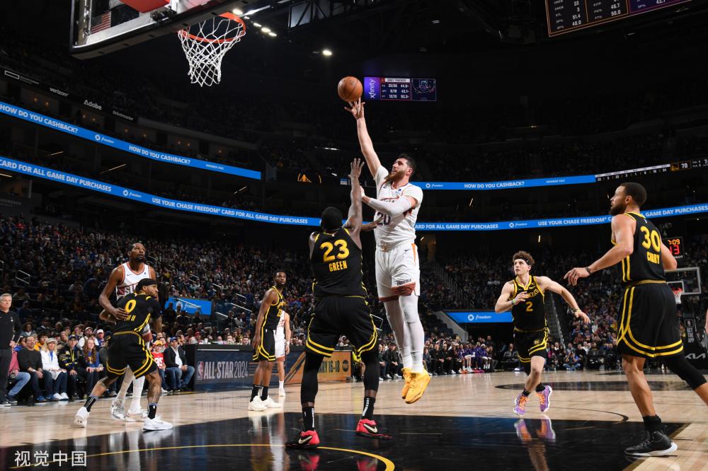 中的英雄表 中的英雄表